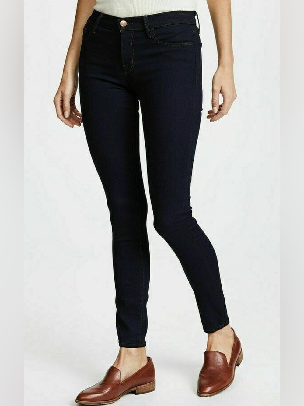 J Brand 811 Mid-Rise Skinny Jeans in Ink - Size 29